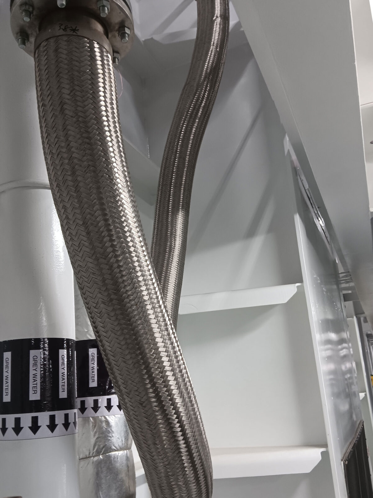 METALLIC HOSE RORO FERRY FLEXTECH